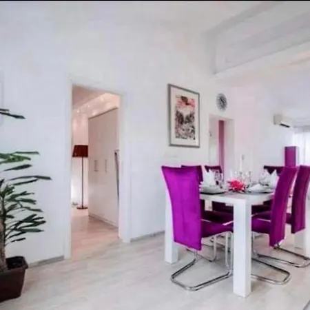 Stylish Suburb With Private Parking & Wifi, Between Centre And Brijuni Pristine Seaside Pula