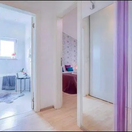 Apartment Stylish Suburb With Private Parking & Wifi, Between Centre And Brijuni Pristine Seaside *